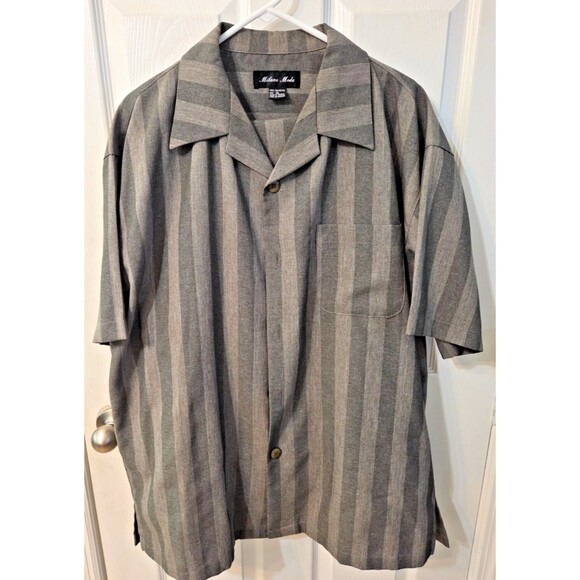 Mens Dress Shortsleeve Shirt Pants Set by Milano Moda Shirt XL Pants 38 Striped - Picture 1 of 11